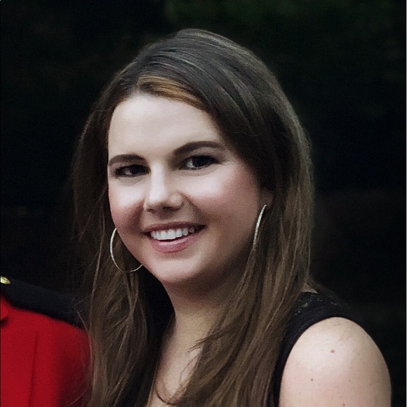 Meet your Posher, Elizabeth - Picture 1 of 1